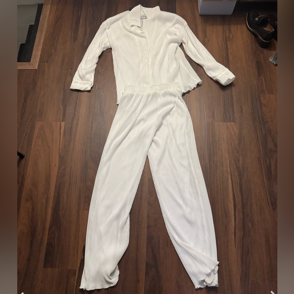 Pleats please lounge set